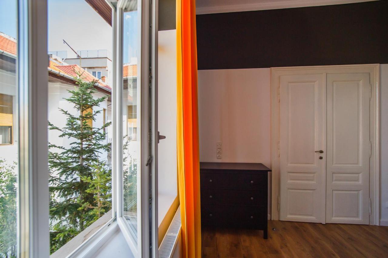 Super Central Spacious Apartment Gran Varadino Esterno foto