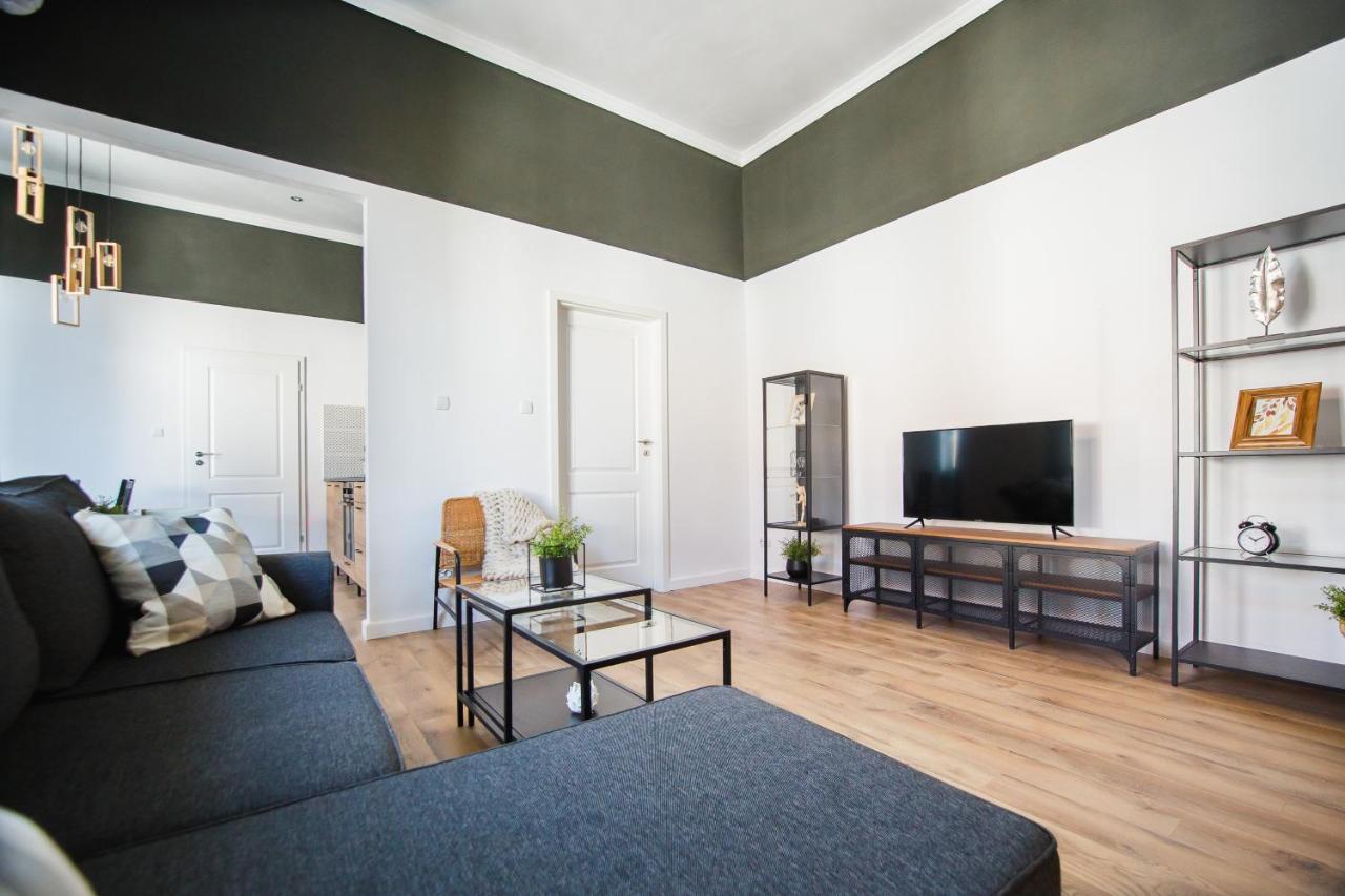 Super Central Spacious Apartment Gran Varadino Esterno foto